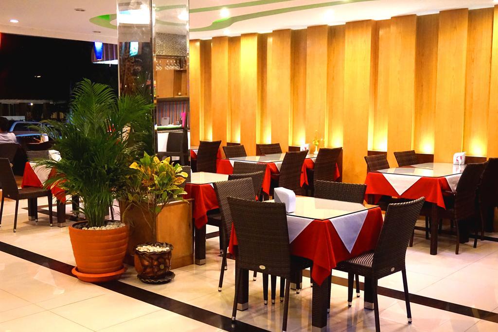 Aya Place Pattaya Eksteriør bilde