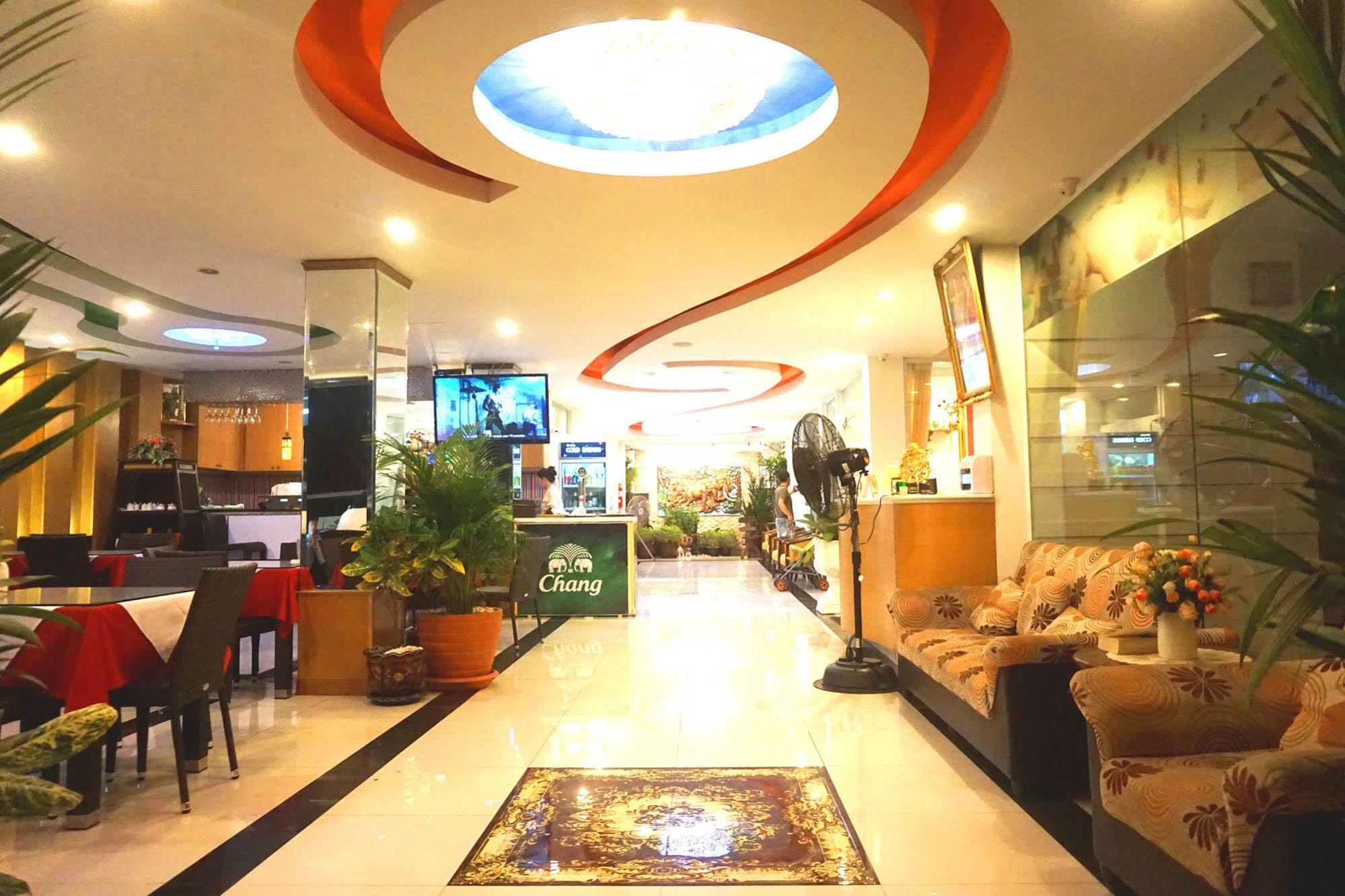 Aya Place Pattaya Eksteriør bilde